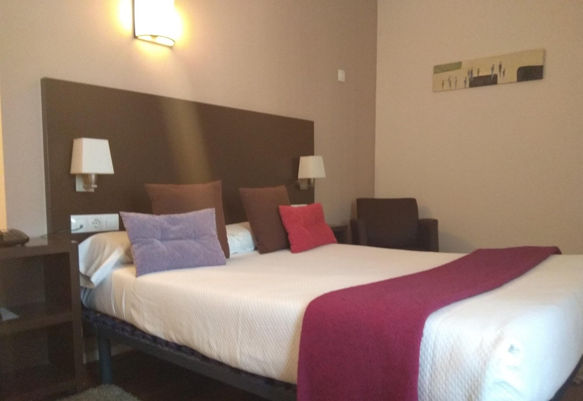 Hotel Arrope Haro Luaran gambar