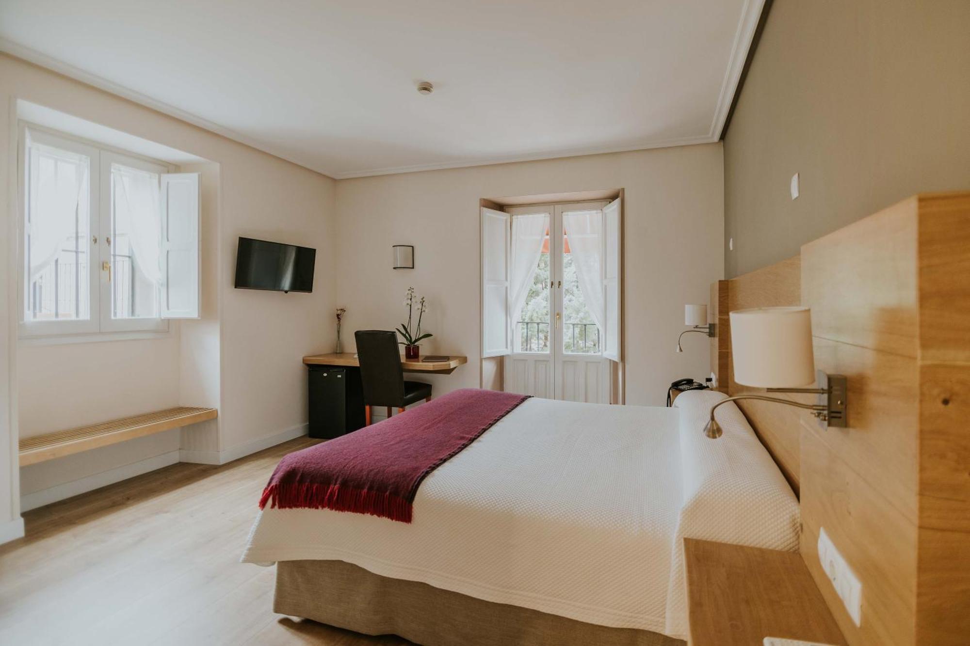 Hotel Arrope Haro Luaran gambar