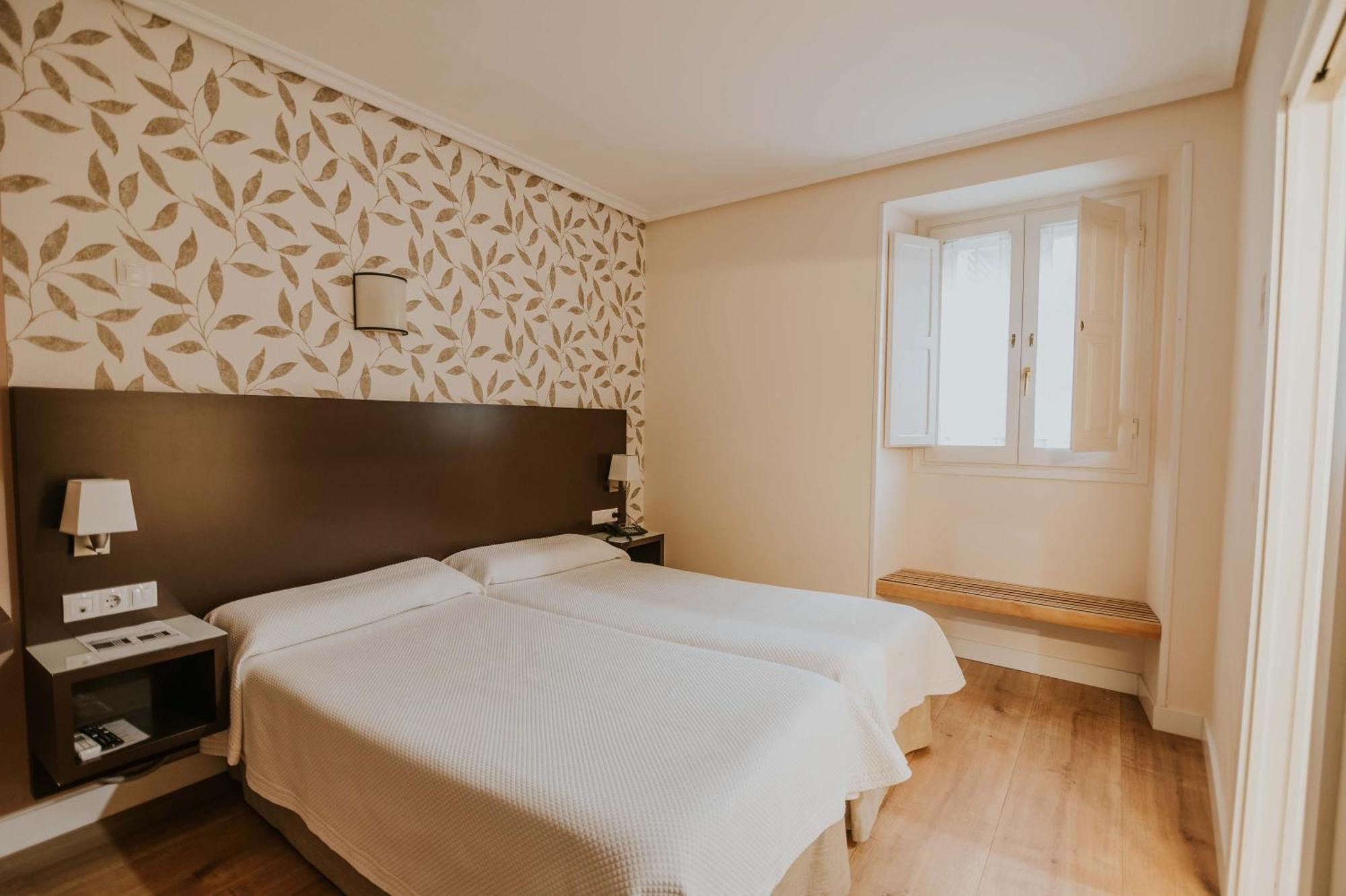 Hotel Arrope Haro Luaran gambar