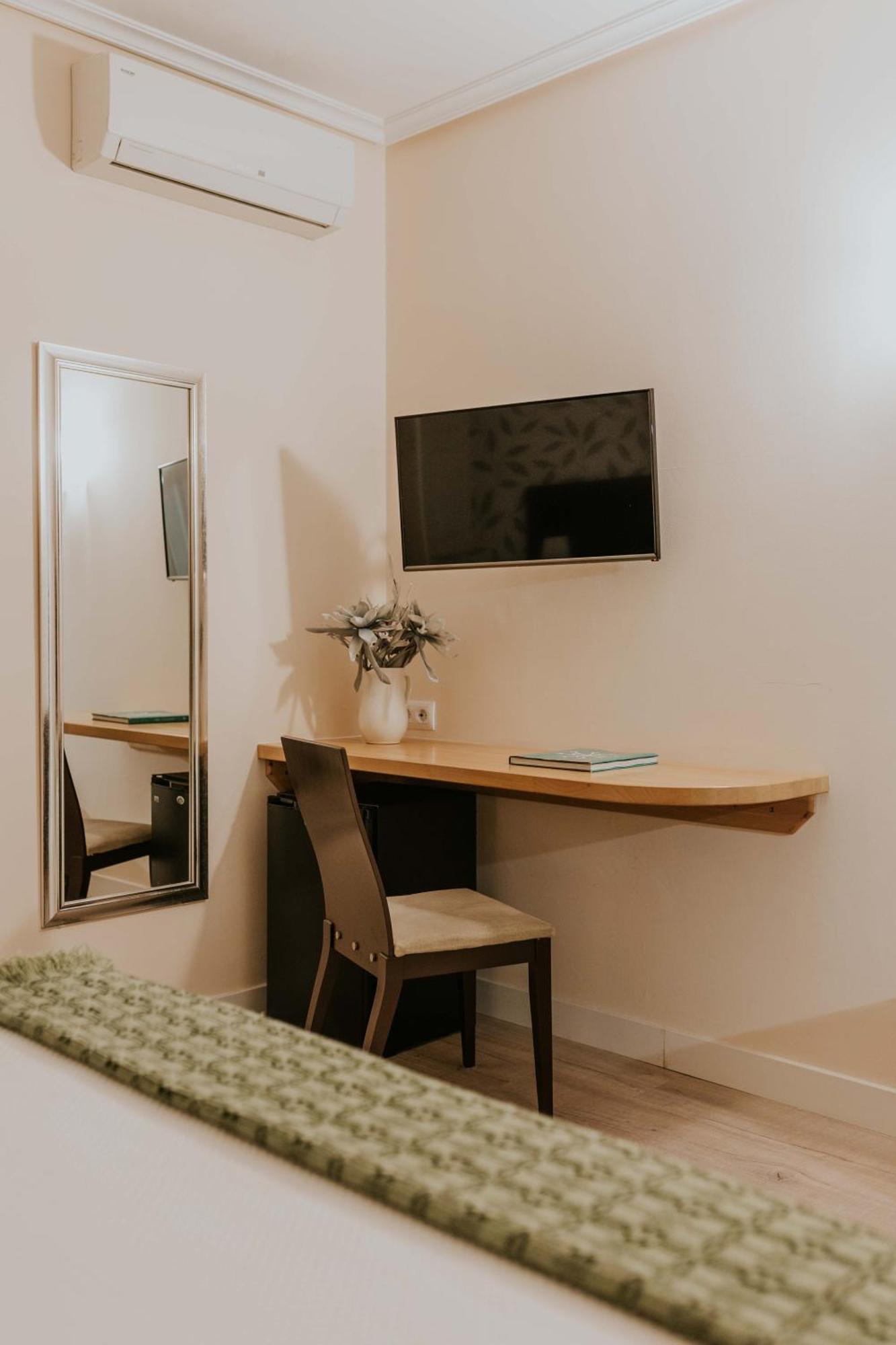 Hotel Arrope Haro Luaran gambar